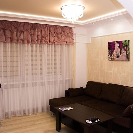 Apartment On "Mirgorod" 브레스트 외부 사진